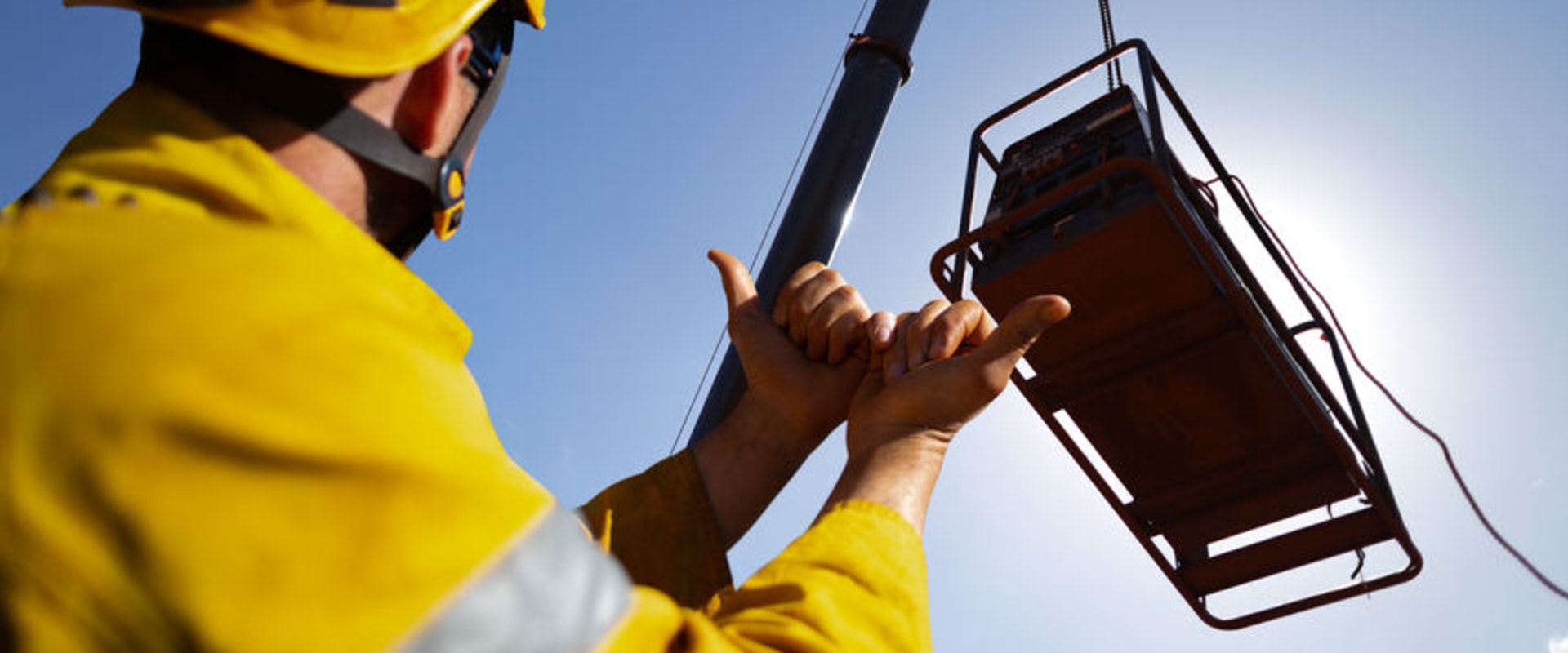 Understanding Crane Rental Services: Policies on Damages and Accidents